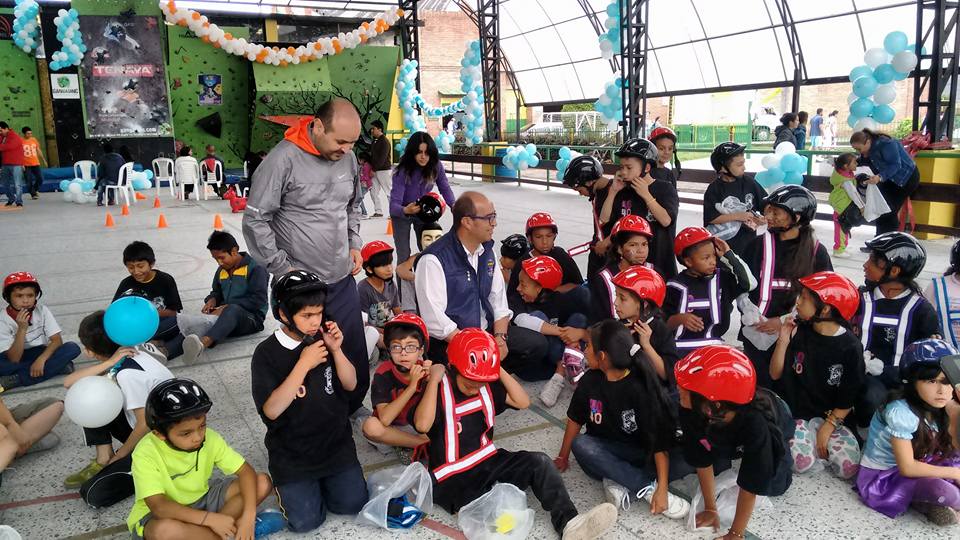 40 niños participaron en festival temático de escalada