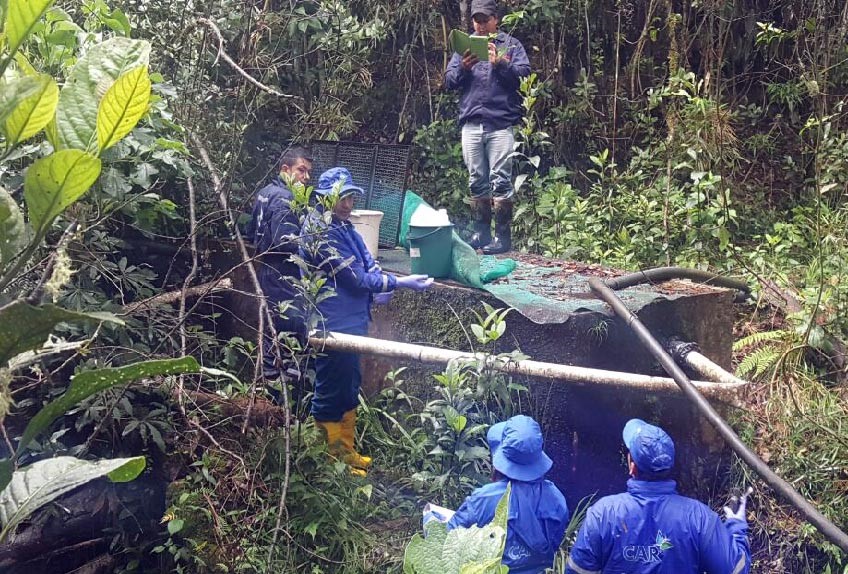 CAR establece mediante muestras de laboratorio avance de la contaminación en La Calera por mal uso de pesticidas