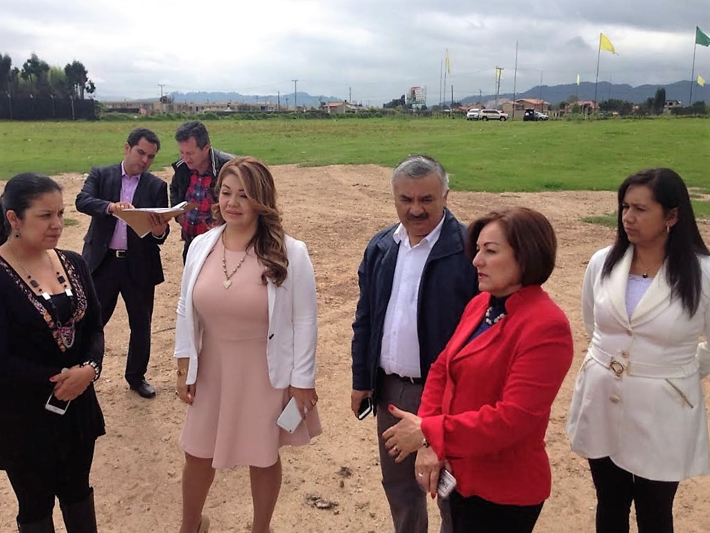 Alcaldía de Cajicá gestiona donación de predio de la Gobernación para un Megacolegio
