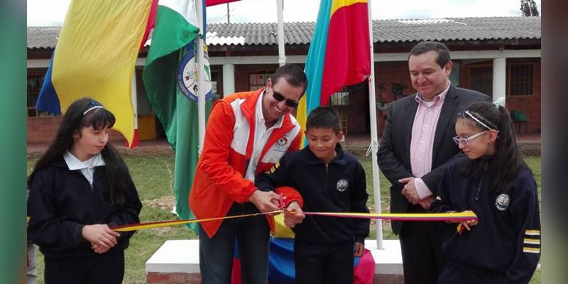 Cootrapeldar entregó en la IED El Altico n gran escenario recreativo y deportivo