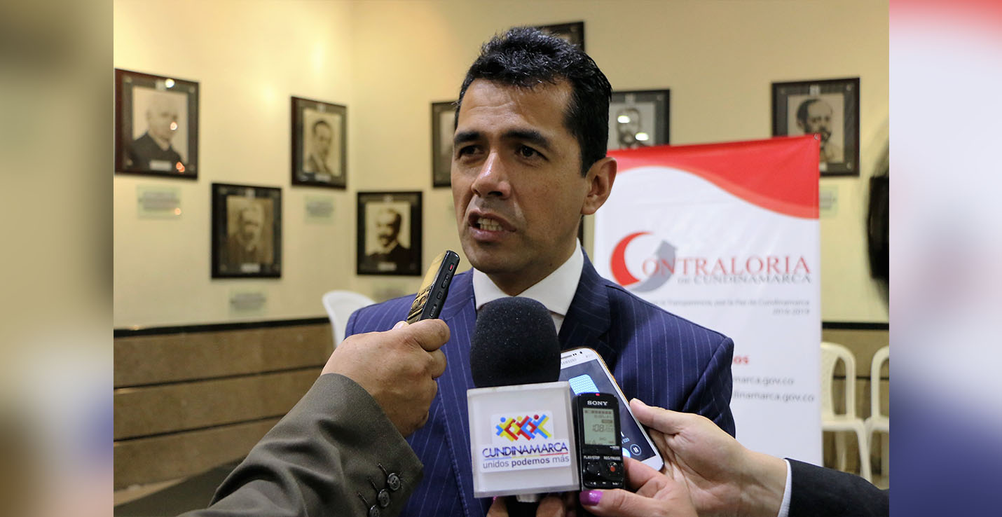 Contralor de Cundinamarca exhorta a alcaldes a fortalecer tributación municipal