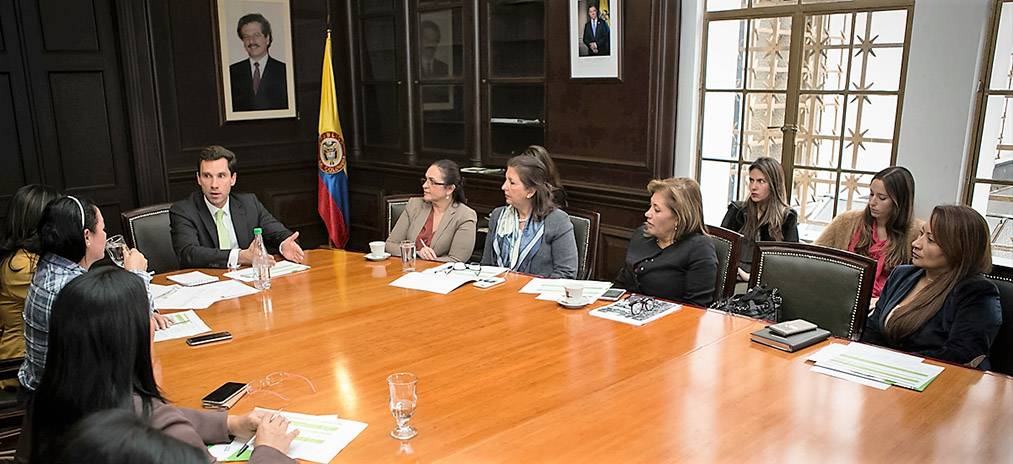 Dirección de Mujer Rural empezaría funcionar a partir de octubre