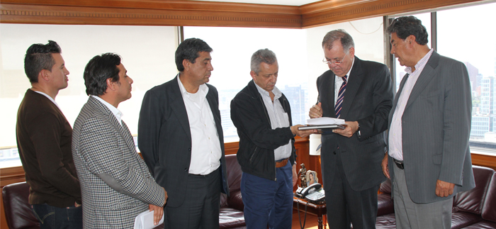 Sector camionero solicitó al PGN ser garante del cumplimiento de los acuerdos alcanzados con el Gobierno Nacional