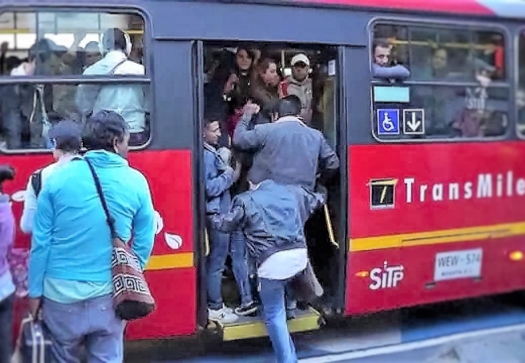 Capturados integrantes de banda delictiva por hurtos en estaciones de Transmilenio