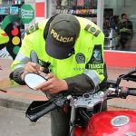 En Zipaquirá autoridades marcan motocicletas para prevenir el robo y venta de partes