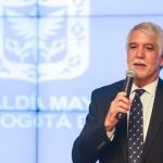 Alcalde Peñalosa respalda un diálogo nacional para construir la paz