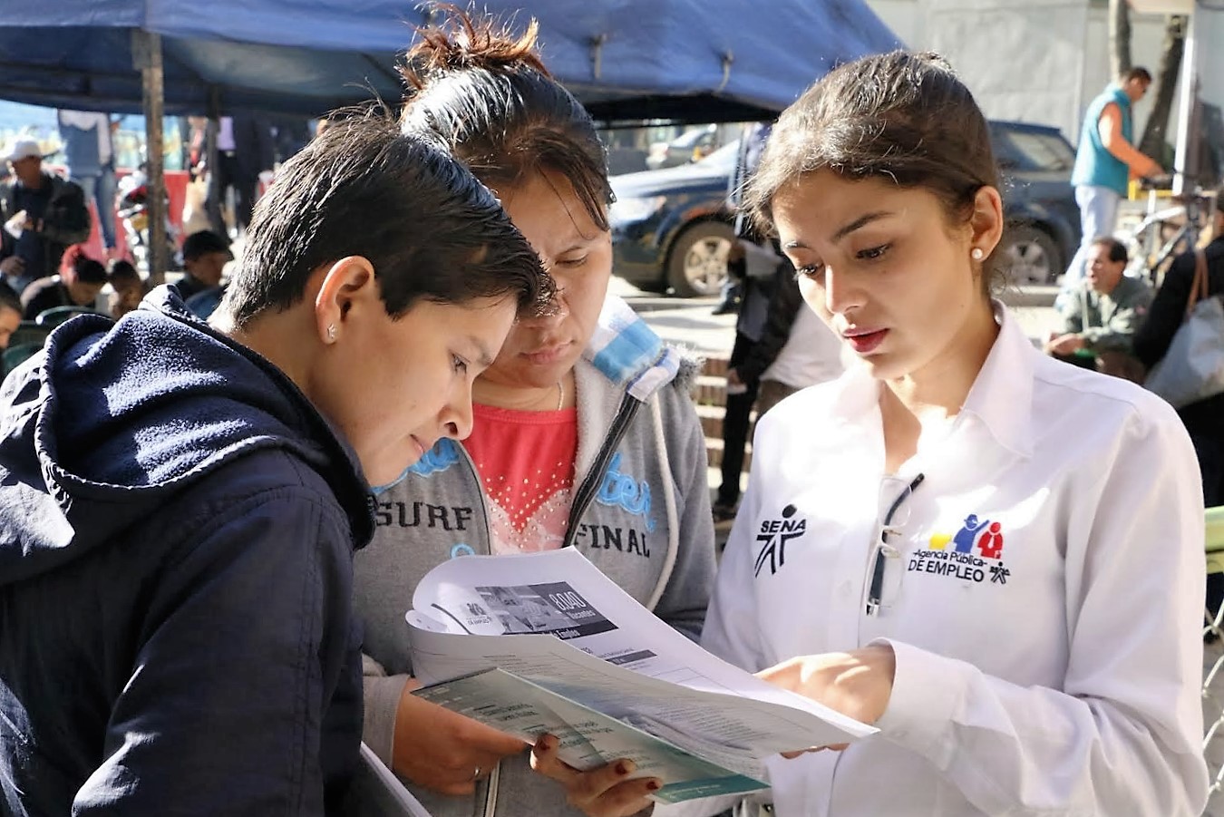 Gran Feria del Empleo en la Plazoleta de la Paz de la Gobernación de Cundinamarca