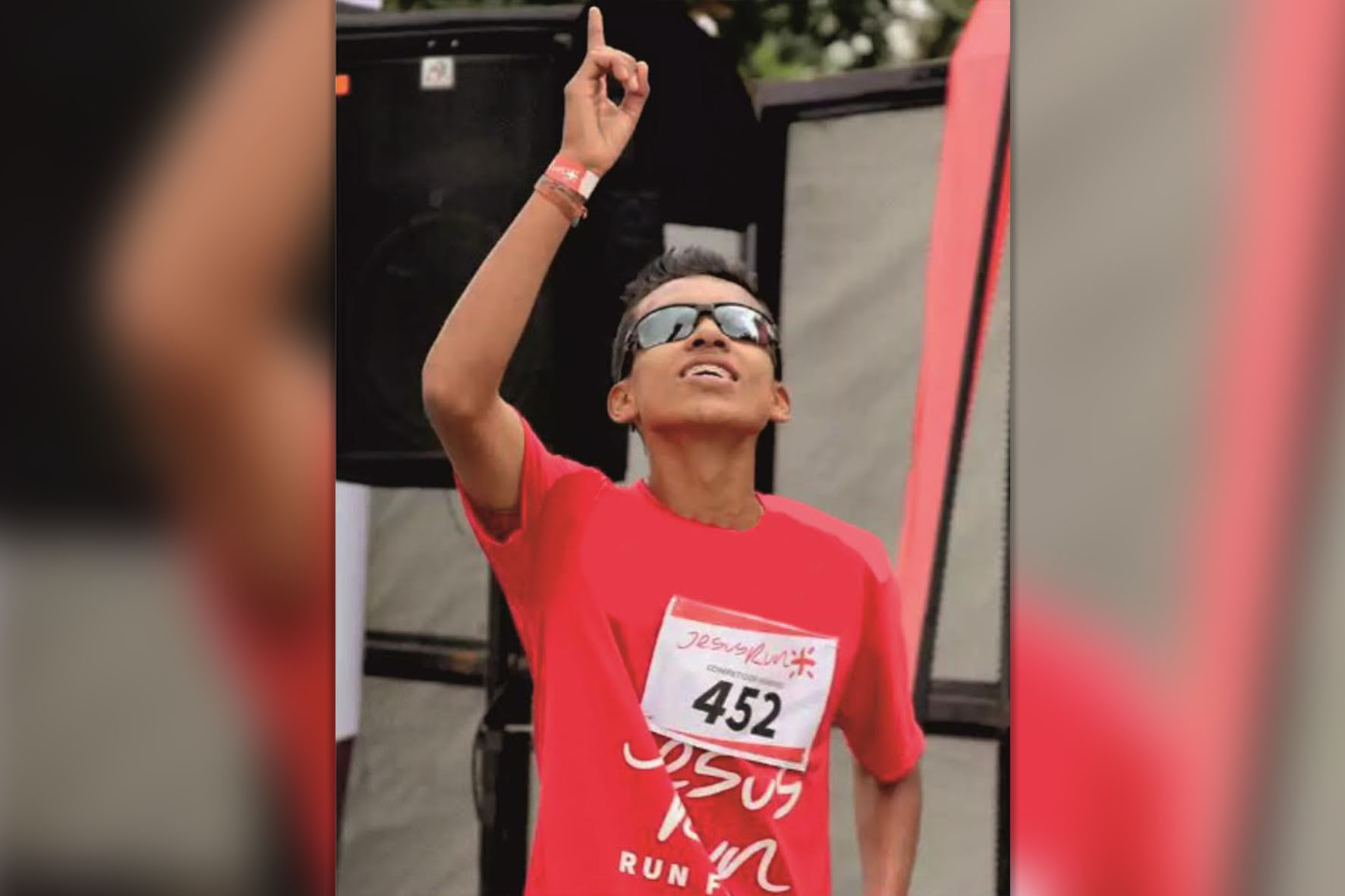 Santiago Hernandez Campeon Juvenil de la Carrera Atletica Jesus Run