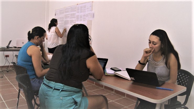 Actuales operadores deben garantizar un servicio de salud oportuno y eficiente a los maestros del país