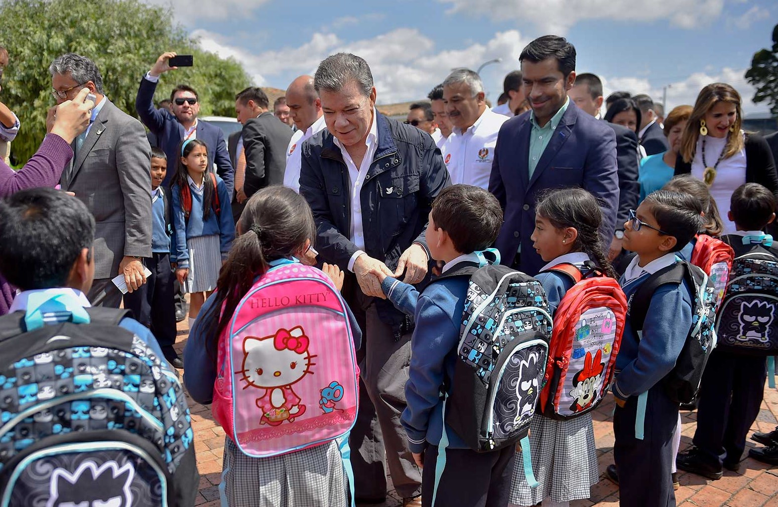En Cajicá el presidente dio la bienvenida a 10 millones de estudiantes que inician clases en colegios