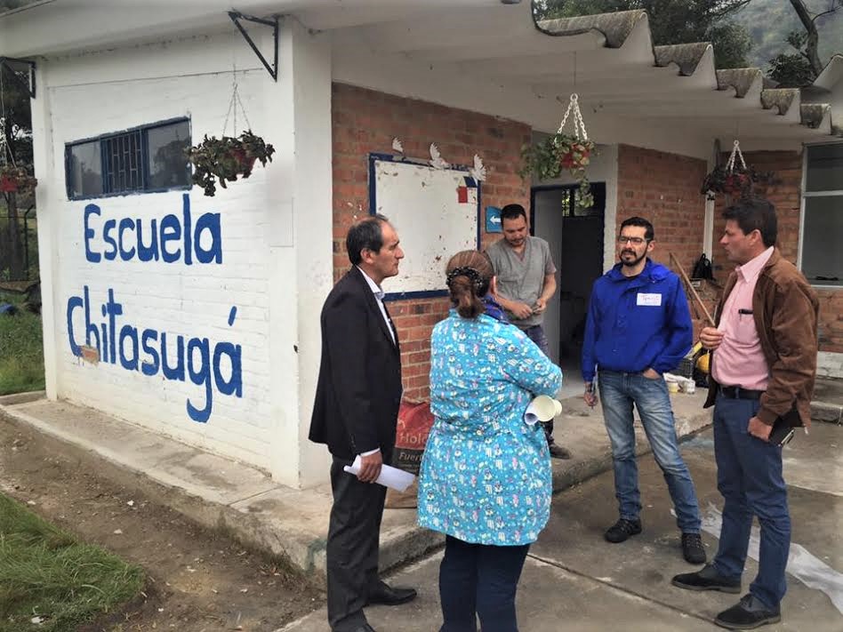 Mejoramiento y arreglo locativo en Instituciones Educativas de Tenjo