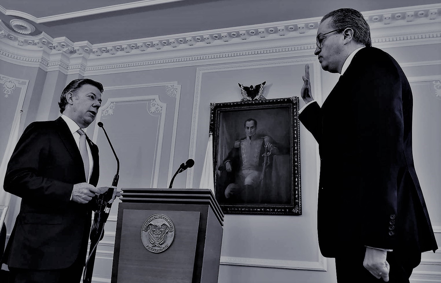 Presidente Santos tomó juramento a Fernando Carrillo como PGN