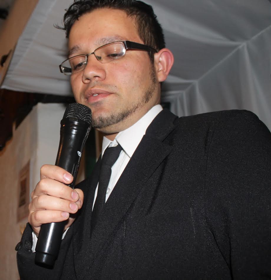 La Radio en Zipaquirá Qué gran historia del autor Jhonatan Cano
