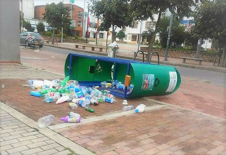 No permitamos que los actos vandálicos de unos pocos atenten contra nuestro medioambiente