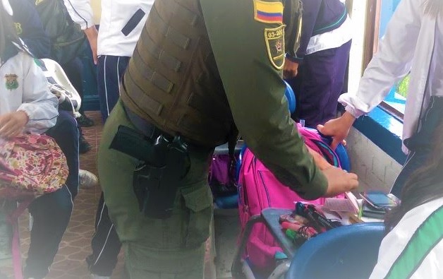 Campañas contra consumo de alucinógenos y porte de armas en los colegios de Zipaquirá