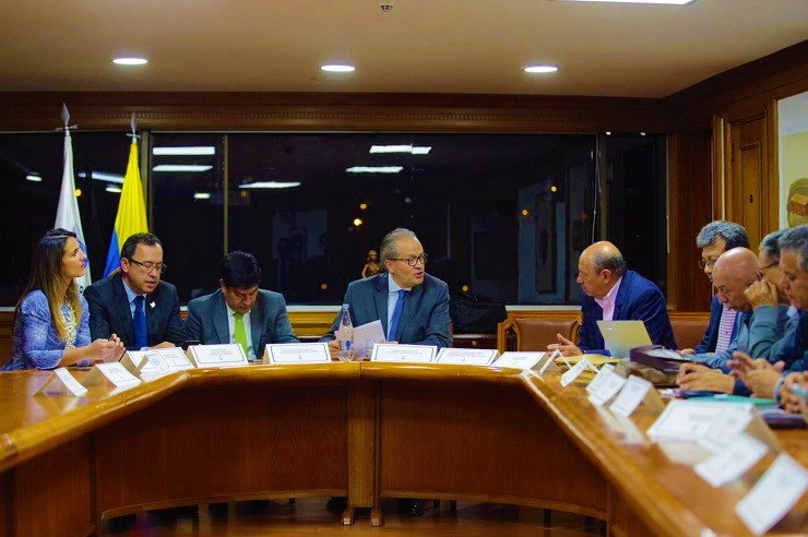 A partir de las 4 de la tarde se continuará con la negociación entre MinEducación y Fecode