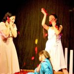 Ya se vive y se siente el agradable ambiente de lo que será el III Festival Latinoamericano de Teatro Vamos Pal Barrio
