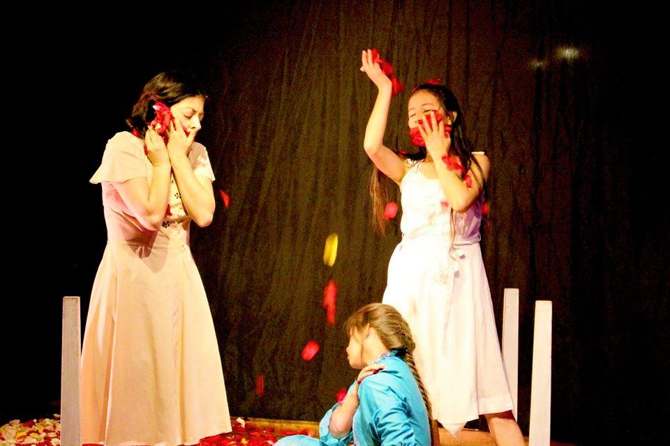 Ya se vive y se siente el agradable ambiente de lo que será el III Festival Latinoamericano de Teatro Vamos Pal Barrio