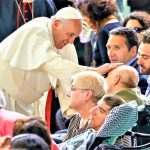 Seis mil víctimas escucharán en directo al Papa Francisco