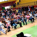 Administración de Tenjo entrega a más de 500 estudiantes universitarios bonos de transporte