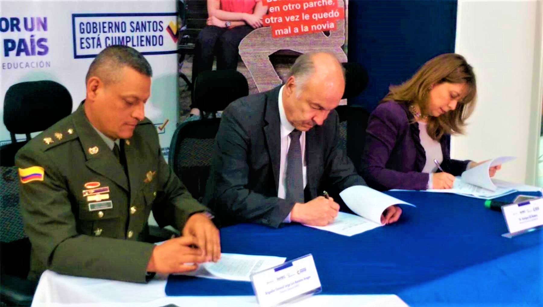 Firmado convenio para mejorar condiciones de vejez de los reclusos