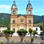 Sesquile al 100 con tecnologia led en su alumbrado publico