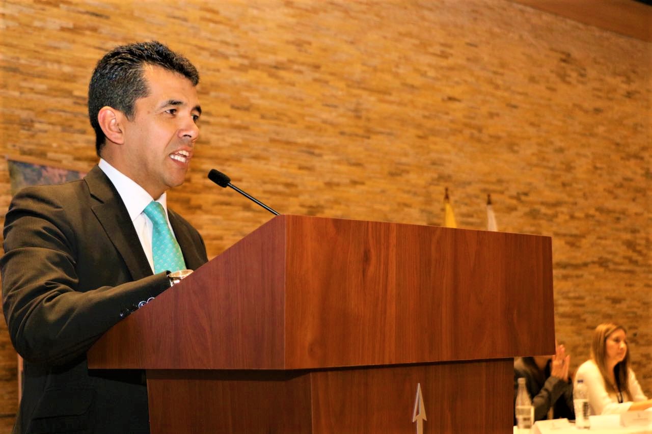 Contralor de Cundinamarca alerta sobre nuevos elefantes blancos en el departamento