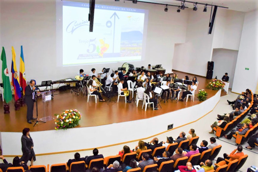 En Tenjo Conecta2 con las empresas y las industrias
