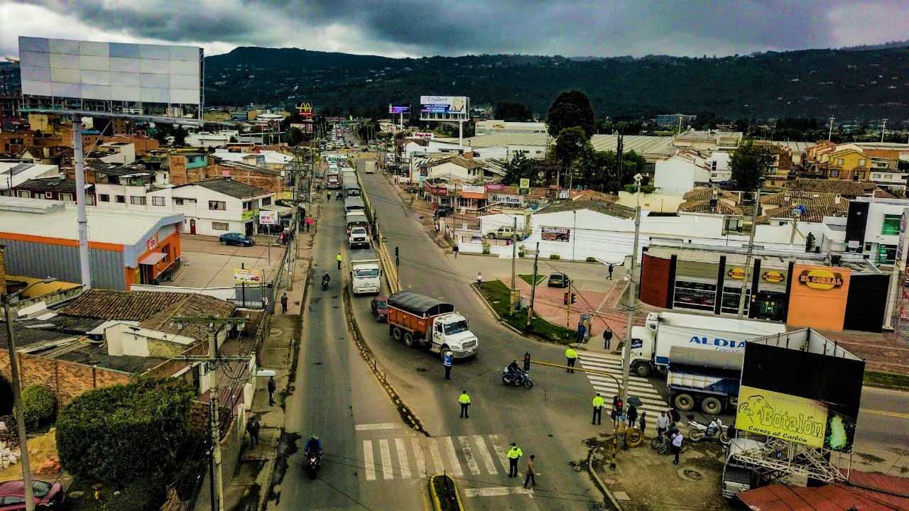 Restriccion vial en Chia origino Plan Tortuga de camioneros2