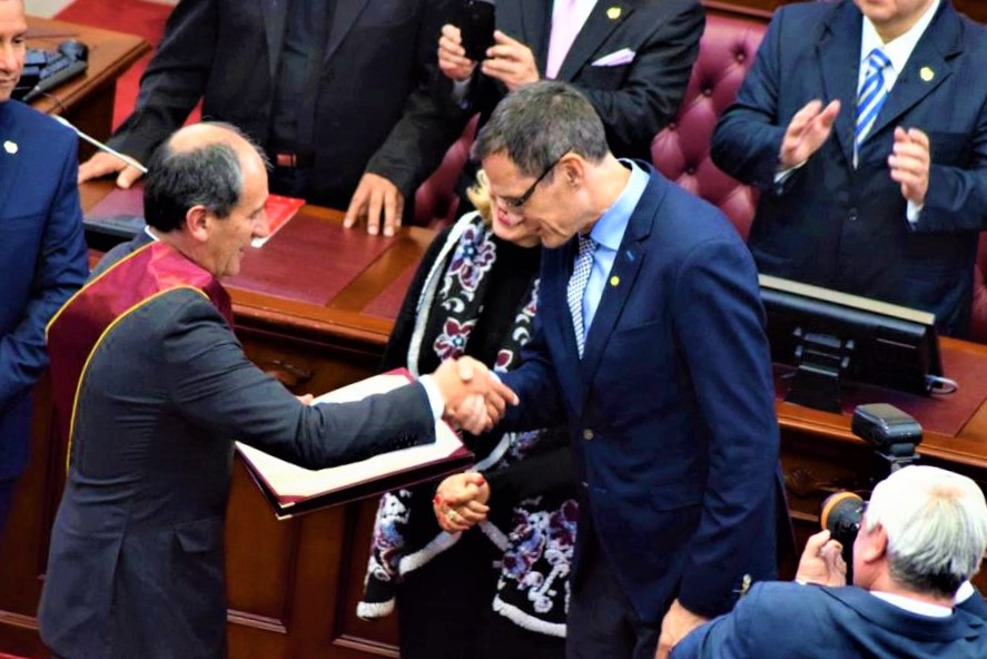Alcalde de Tenjo galardonado con la Orden Carlos Lemos Simmonds3