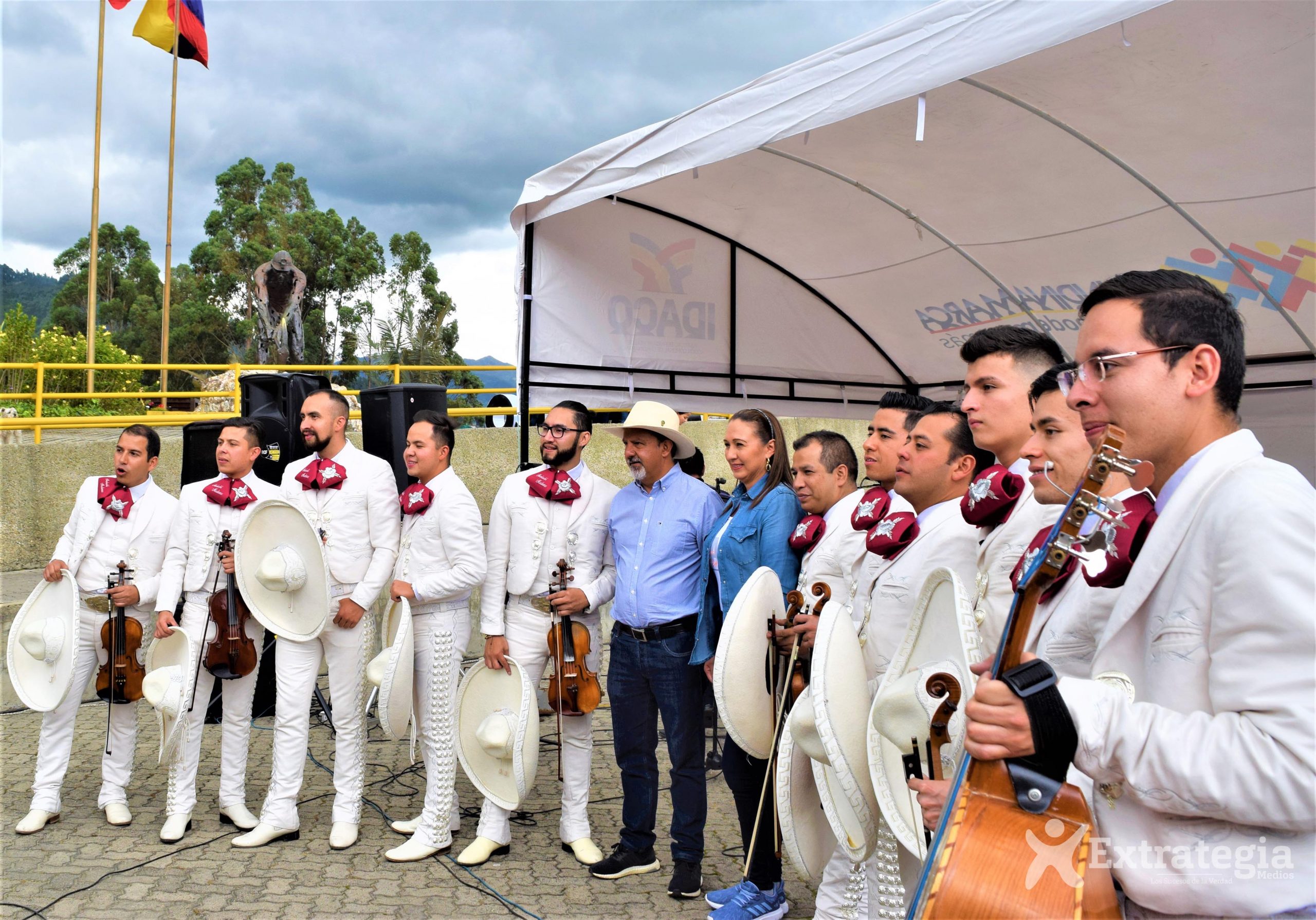 Mariachi Moderno 1