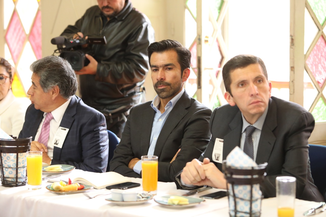 Para tratar temas de movilidad alcalde Leonardo Donoso se reunio con Ministra del Interior