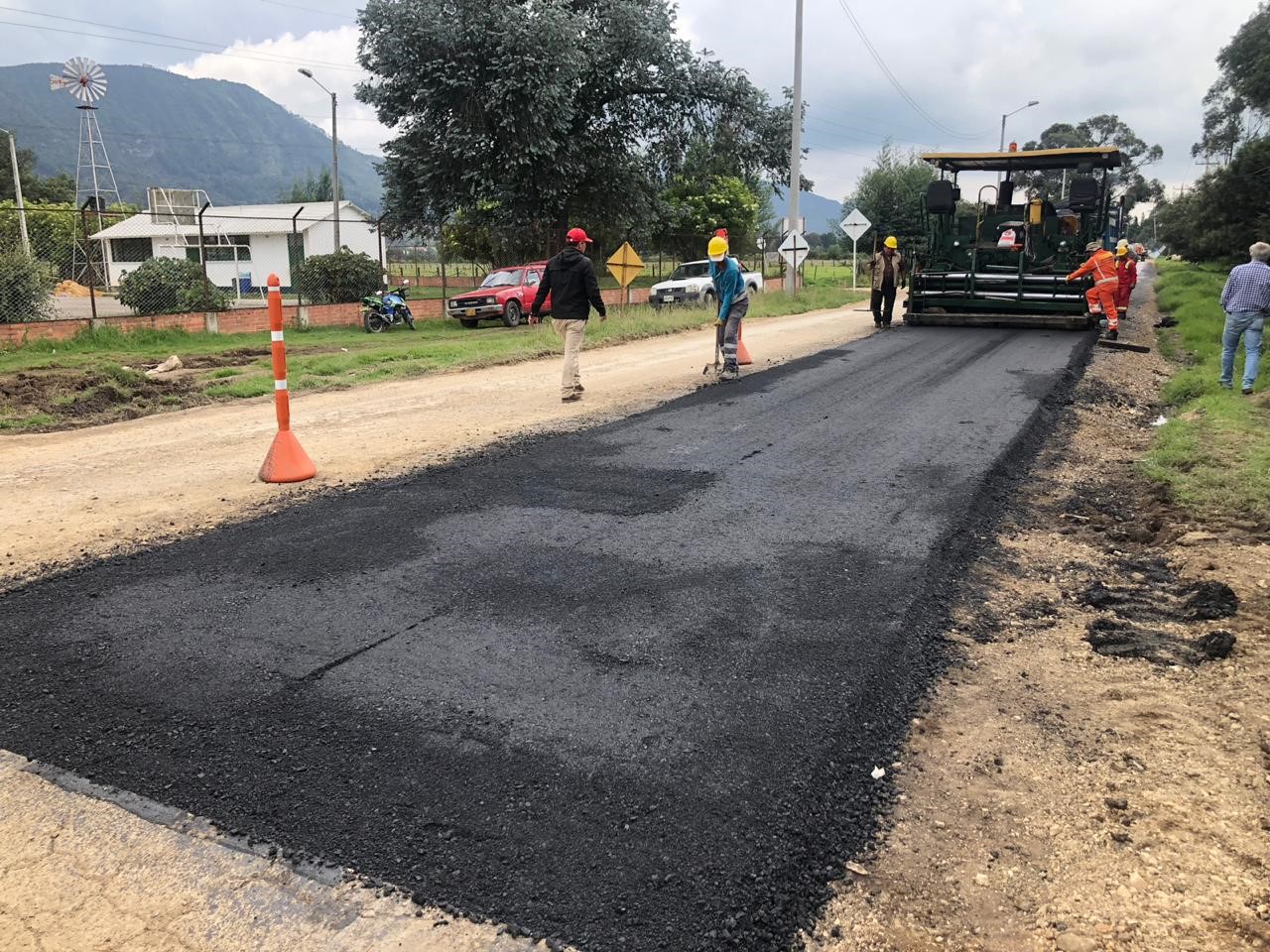 Dentro de poco sera entregada la obra de la via Siberia Tenjo 1