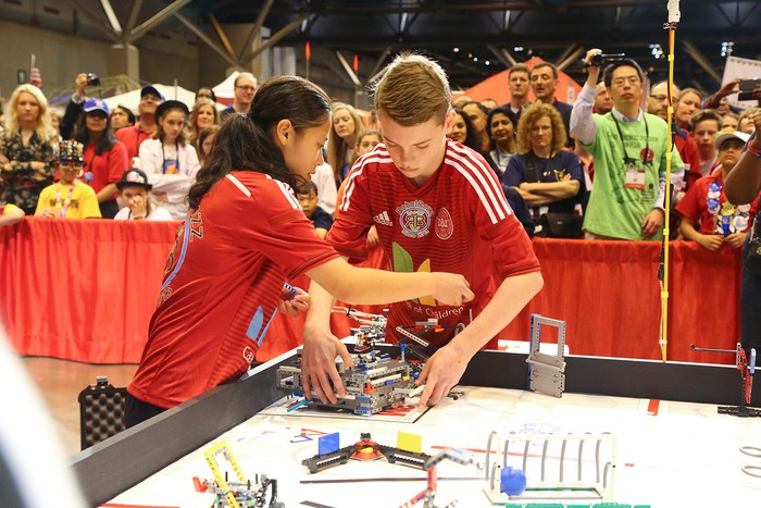 Seleccion de equipo nacional del First Lego League en Bogota