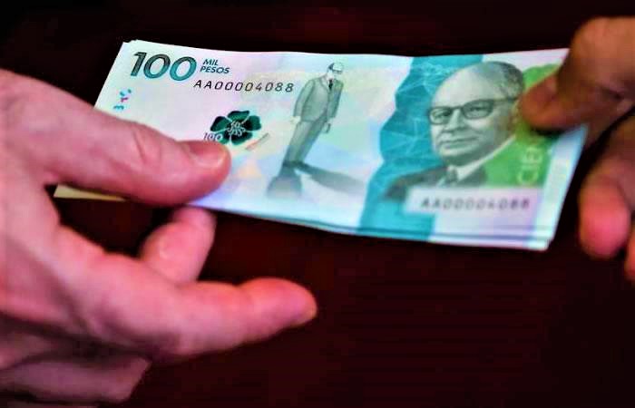 en 2017 los cajeros deberan entregar billetes de 100 mil pesos 511755