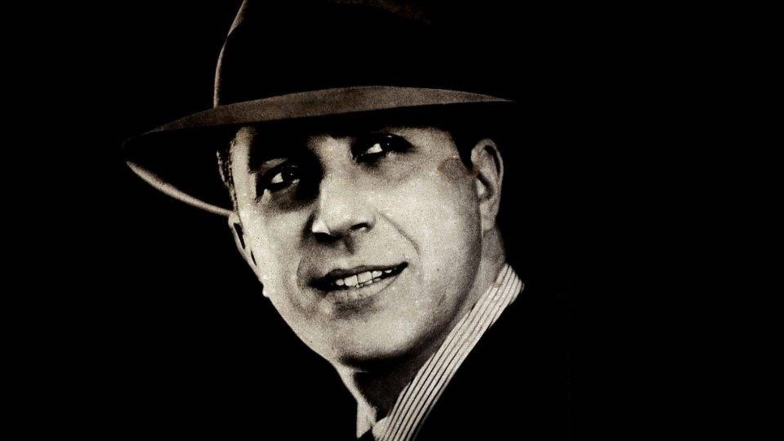 84 anos de la muerte de Carlos Gardel 1