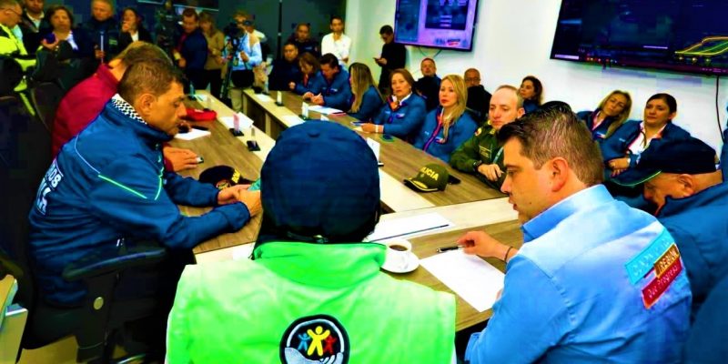 El gobernador Garcia Bustos instalo PMU y Sala de Crisis para seguimiento del Coronavirus
