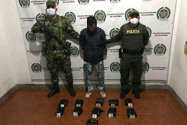 Capturado hombre con 6 kilos de marihuana que llegarian hasta Zipaquira copy
