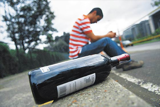 Cundinamarca prohibe el consumo de bebidas embriagantes en espacio publico