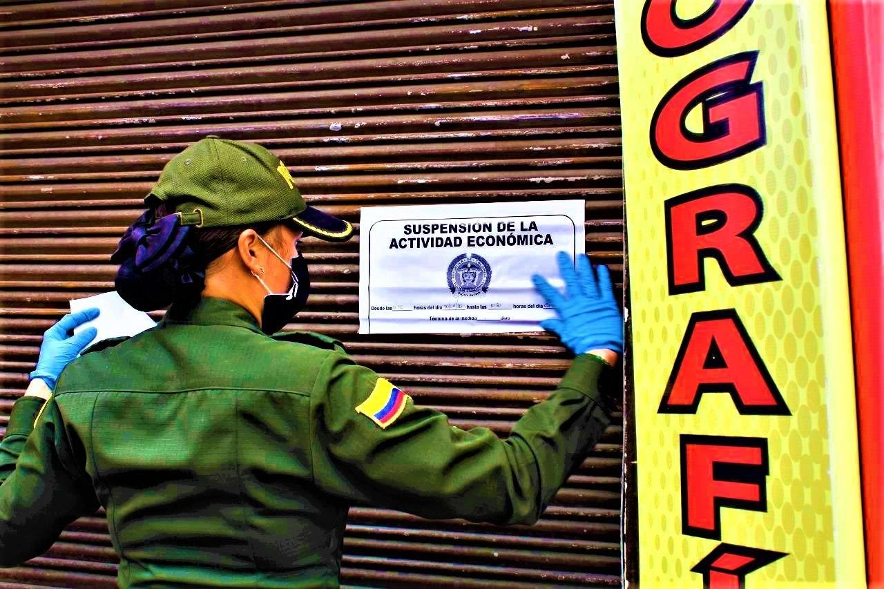 En Chia fueron sellados y multados varios establecimientos comerciales