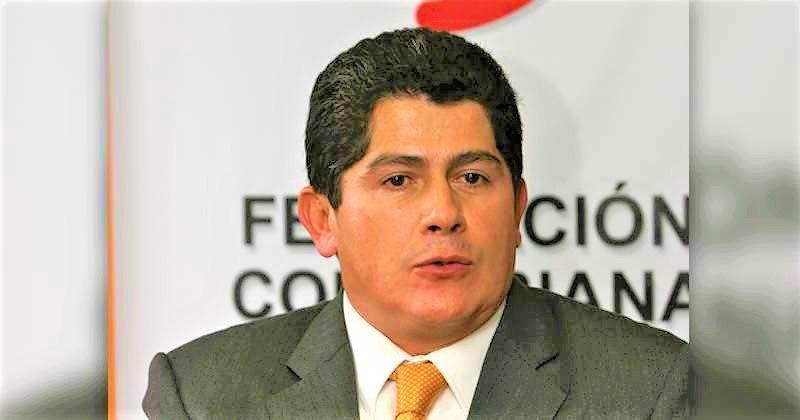 En este pais estamos acostumbrados a juzgar a traves de los medios de comunicacion