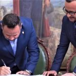 El alcalde Wilson Garcia radica el proyecto del Plan de Desarrollo ante el presidente del Concejo Alexander Salgado