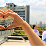 47 anos de la Fundacion Cardioinfantil Siempre daremos el 110 en atencion