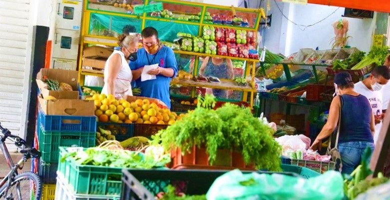 Campesinos comercializaran mercados por internet