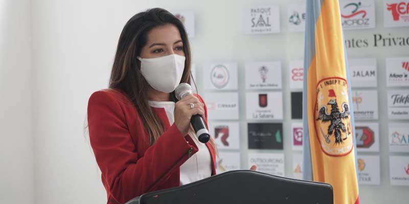 Natalia Tavera esposa del gobernador apoyara proyectos de la Casa de la Mujer