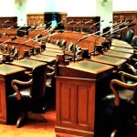 Funcionarios publicos deben acatar y no atacar la justicia