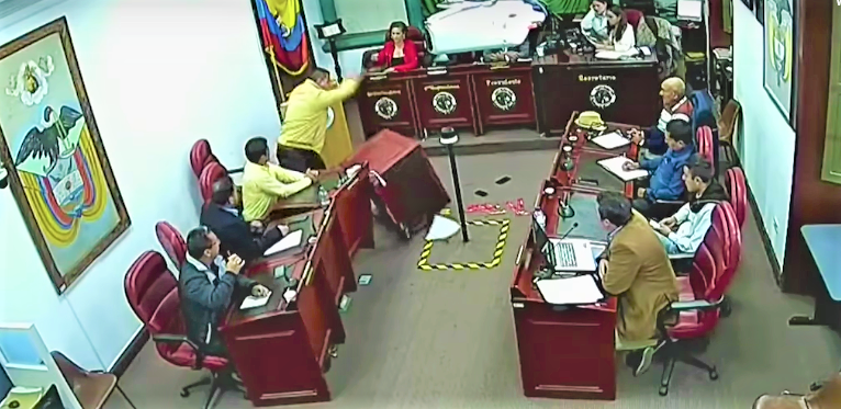 Sancionado exconcejal de Choconta por no tratar con respeto a otra cabildante