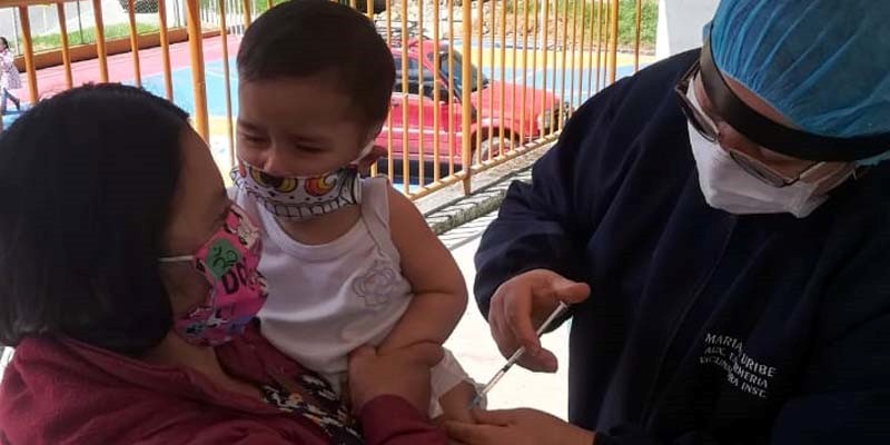 Hoy es el dia de ponerse al dia con las vacunas en Cundinamarca