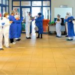 Se han ido reduciendo los casos de contagio y muertes en el pais por causa del covid 19