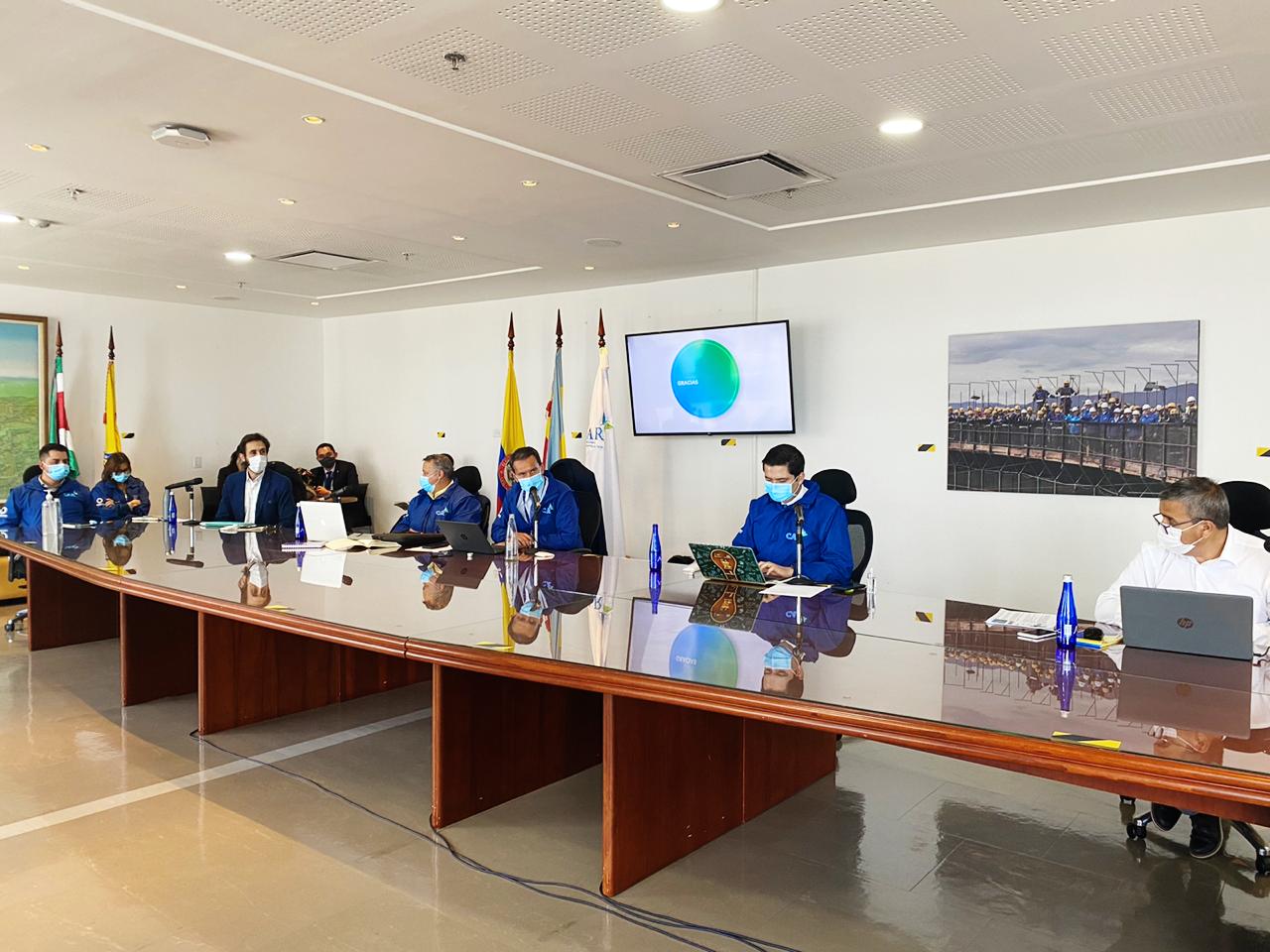 CAR busca garantizar transparencia en tramite de licenciamiento ambiental en Cogua